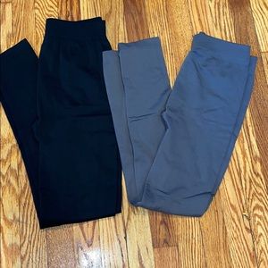 Black and gray leggings